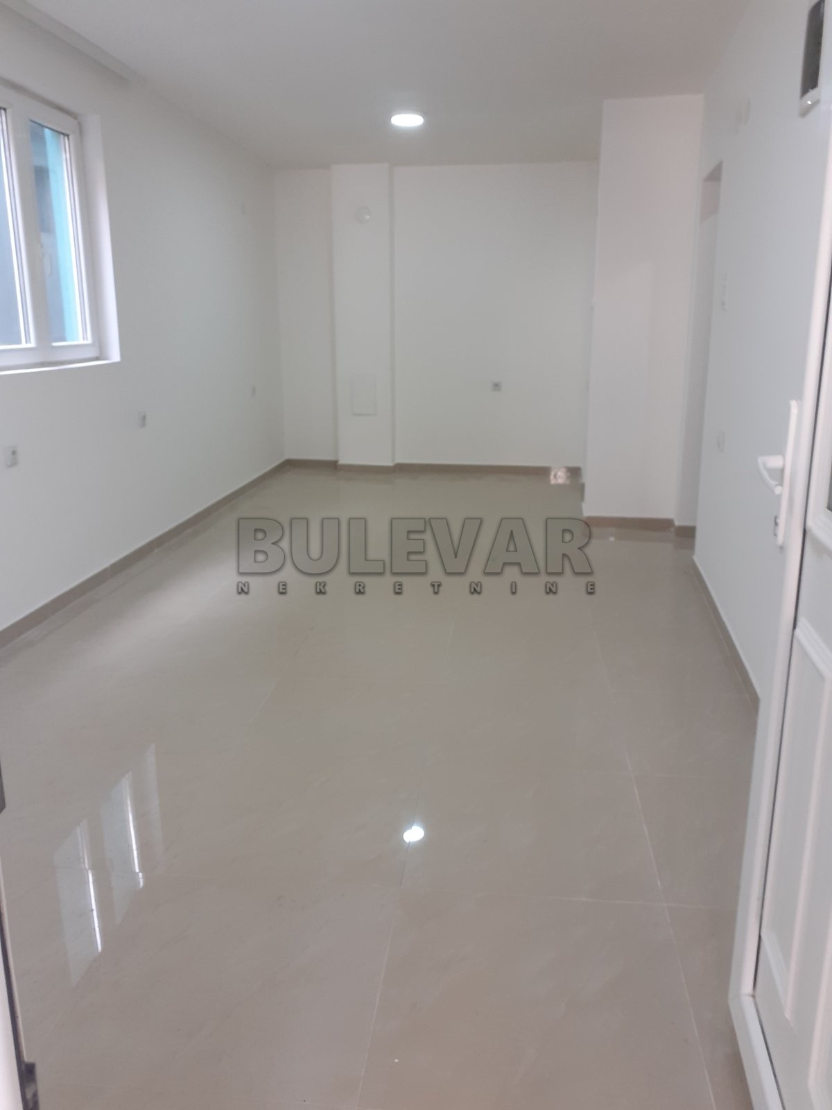 Lokal, 130 m2, Vojvode Momčila ID: i-06819 3