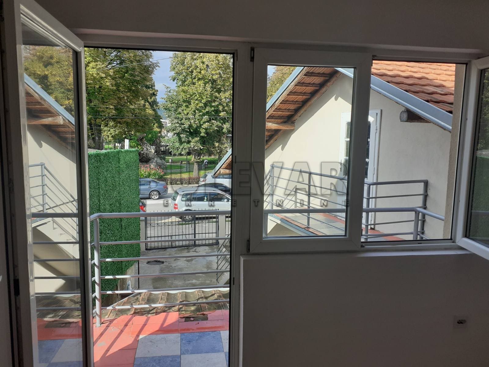 Lokal, 130 m2, Vojvode Momčila ID: i-06819 9