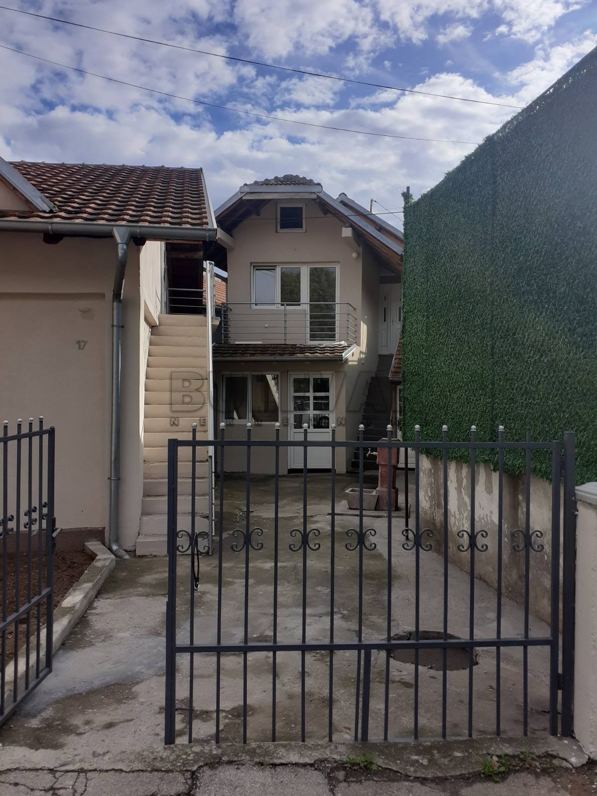 Lokal, 130 m2, Vojvode Momčila ID: i-06819 11