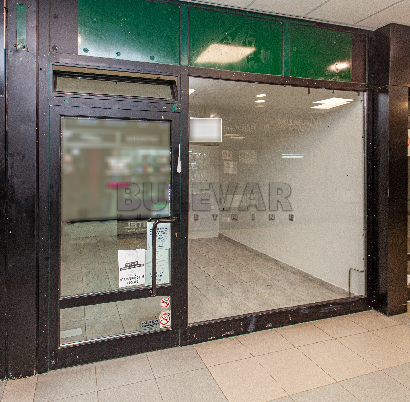 Lokal, 14 m2, Centar, Obrenovićeva ID: p-02521 3