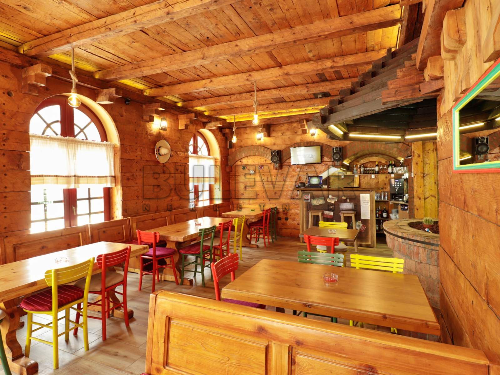 Lokal, 141 m2, Centar, Vojislava Kalanovića ID: p-08991 10