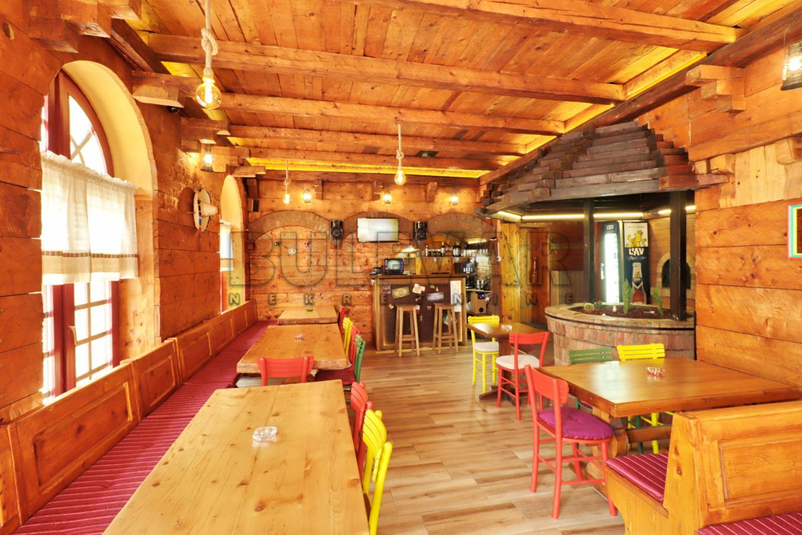 Lokal, 141 m2, Centar, Vojislava Kalanovića ID: p-08991 11