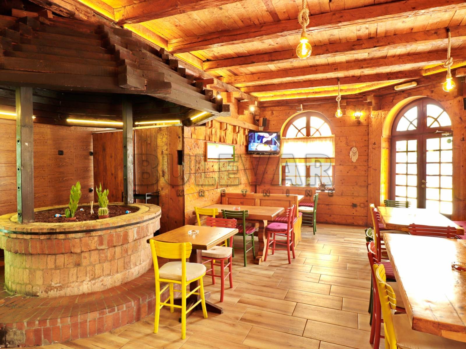 Lokal, 141 m2, Centar, Vojislava Kalanovića ID: p-08991 8