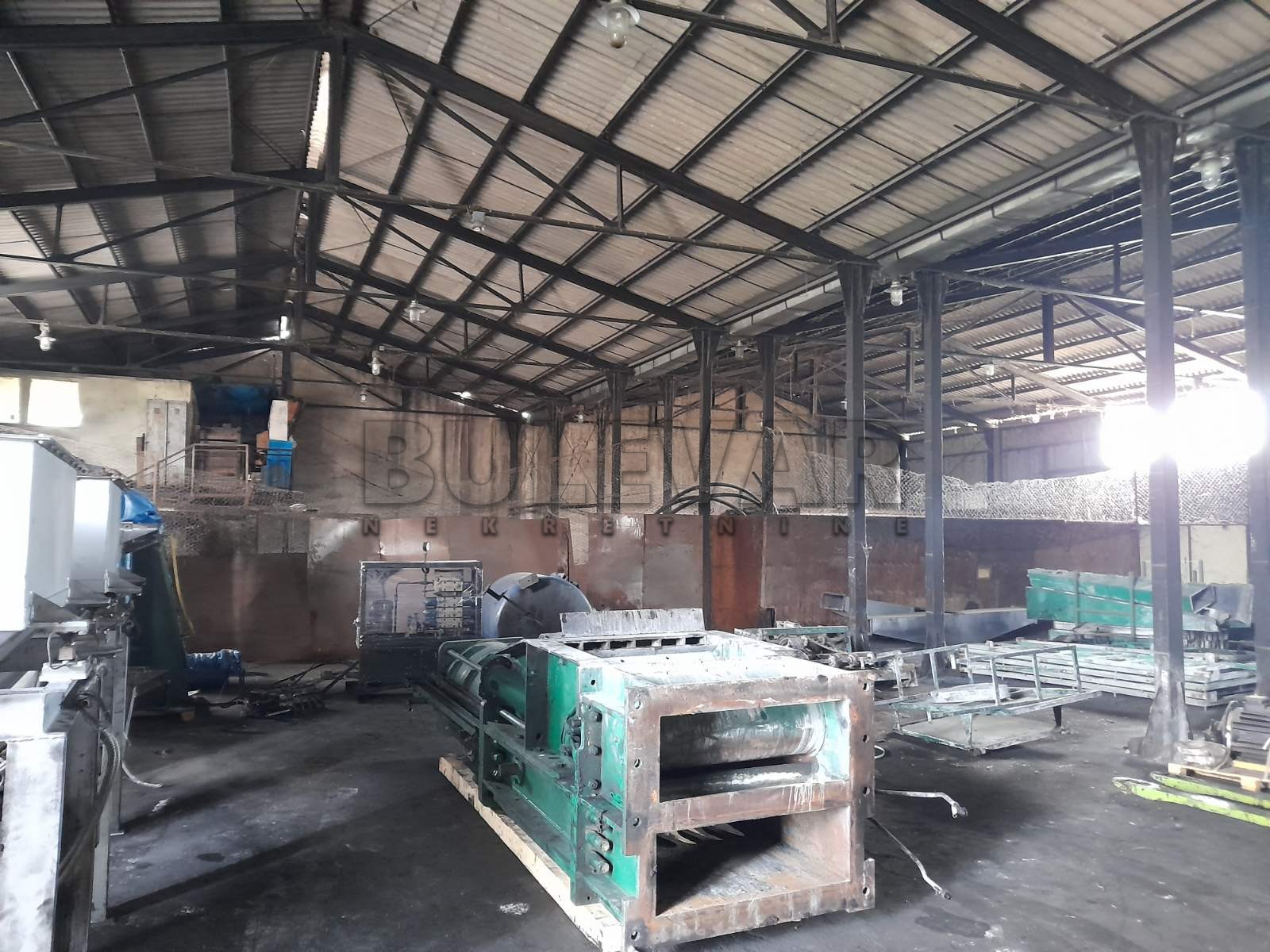 Lokal, 1560 m2, Mramorsko Brdo, Topličkog partizanskog odreda ID: i-09667 3