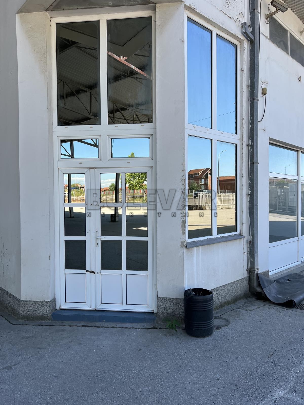 Lokal, 200 m2, Čamurlija, Bulevar Nikole Tesle ID: i-06316 13