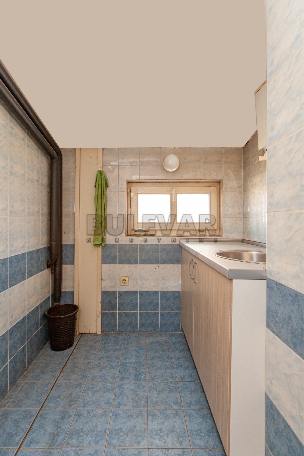 Lokal, 200 m2, Centar, Obrenovićeva ID: i-04431 10