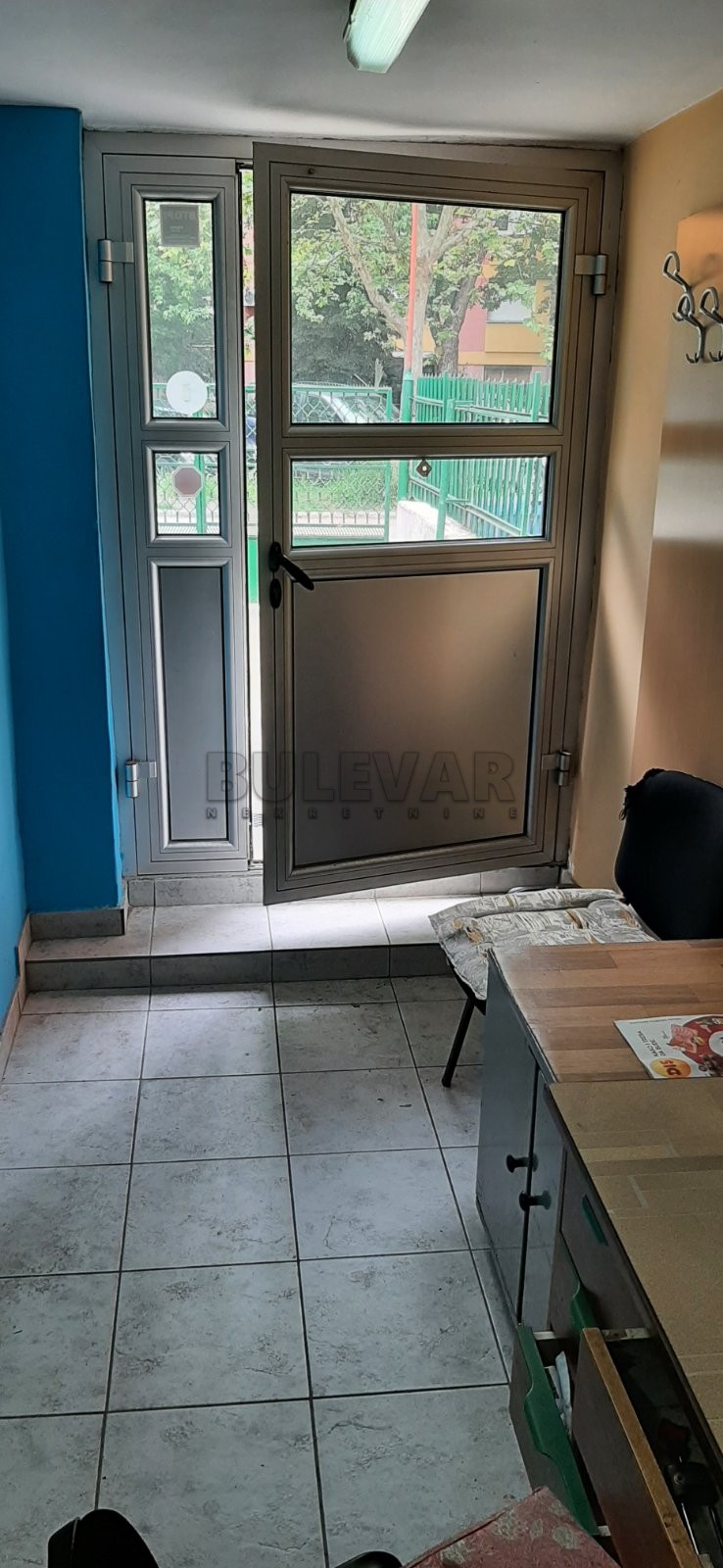 Lokal, 22 m2, Vojna bolnica, Radnih brigada ID: i-08835 4