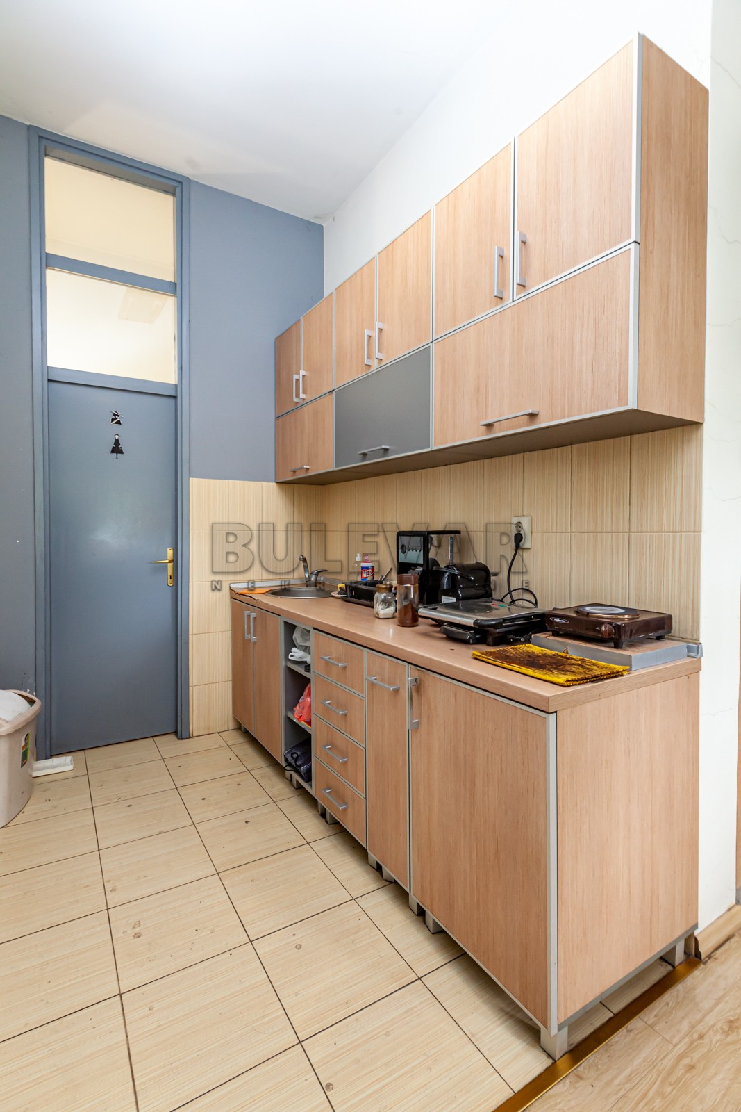 Lokal, 229 m2, Tehnički fakulteti, Bulevar Nikole Tesle ID: p-08577 11