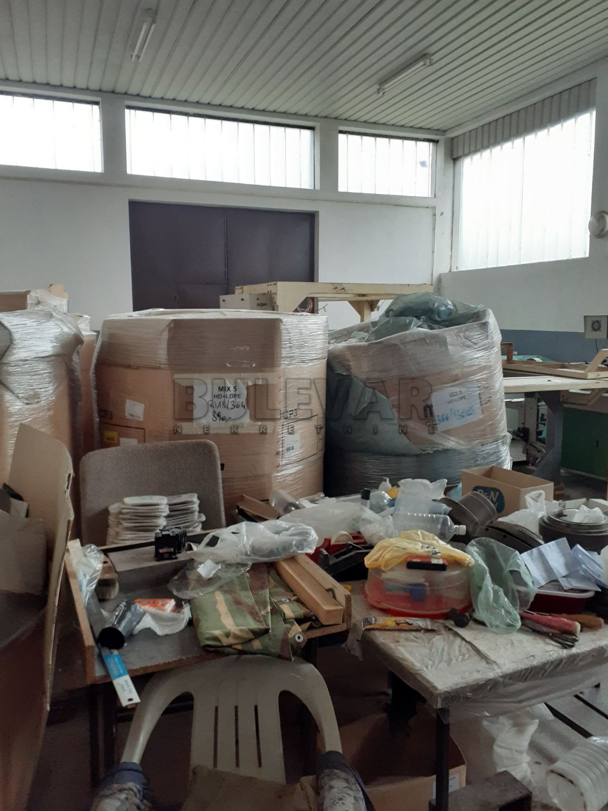 Lokal, 233 m2, Batočina ID: p-04691 23