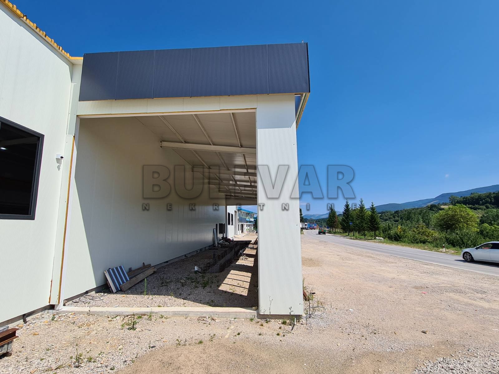 Lokal, 250 m2, Dušana Trifunca ID: i-09382 5