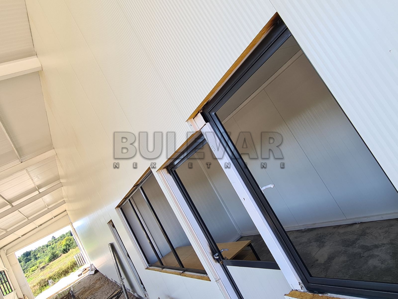 Lokal, 250 m2, Dušana Trifunca ID: i-09382 6