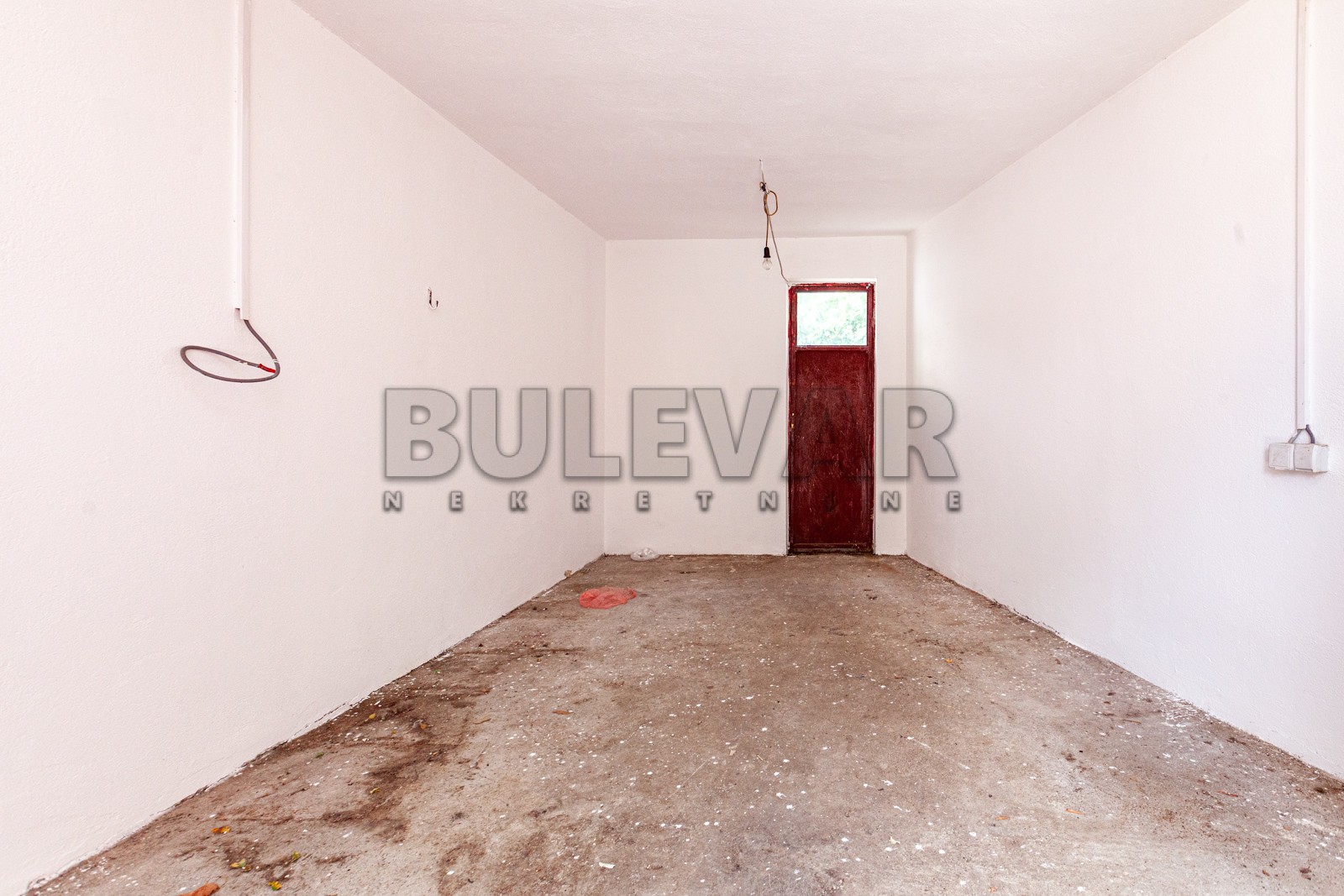 Lokal, 250 m2, Filozofski fakultet, Prvomajska ID: i-03801 24