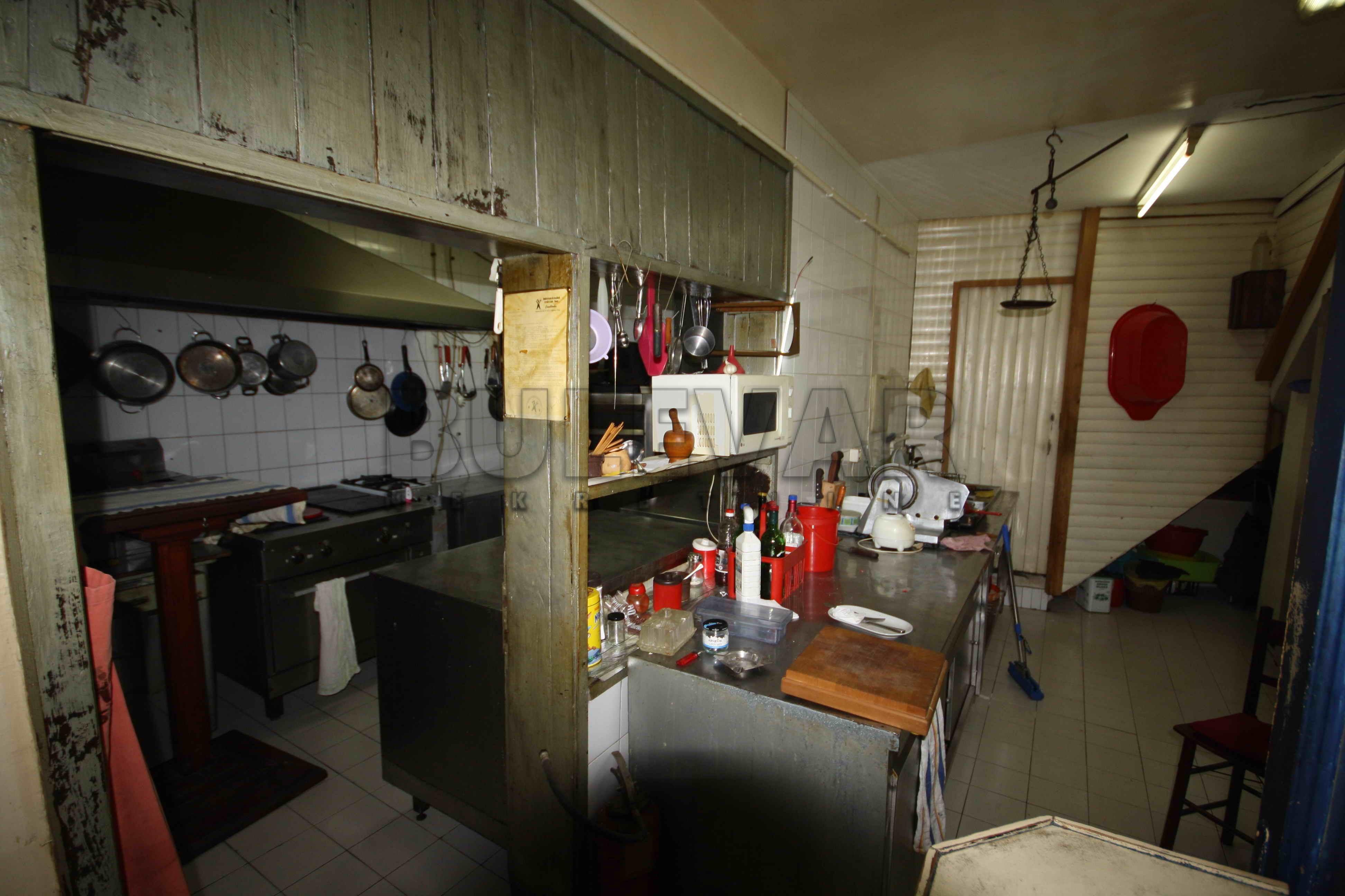 Lokal, 280 m2, Bulevar Nemanjića, Svetosavska ID: p-02001 6