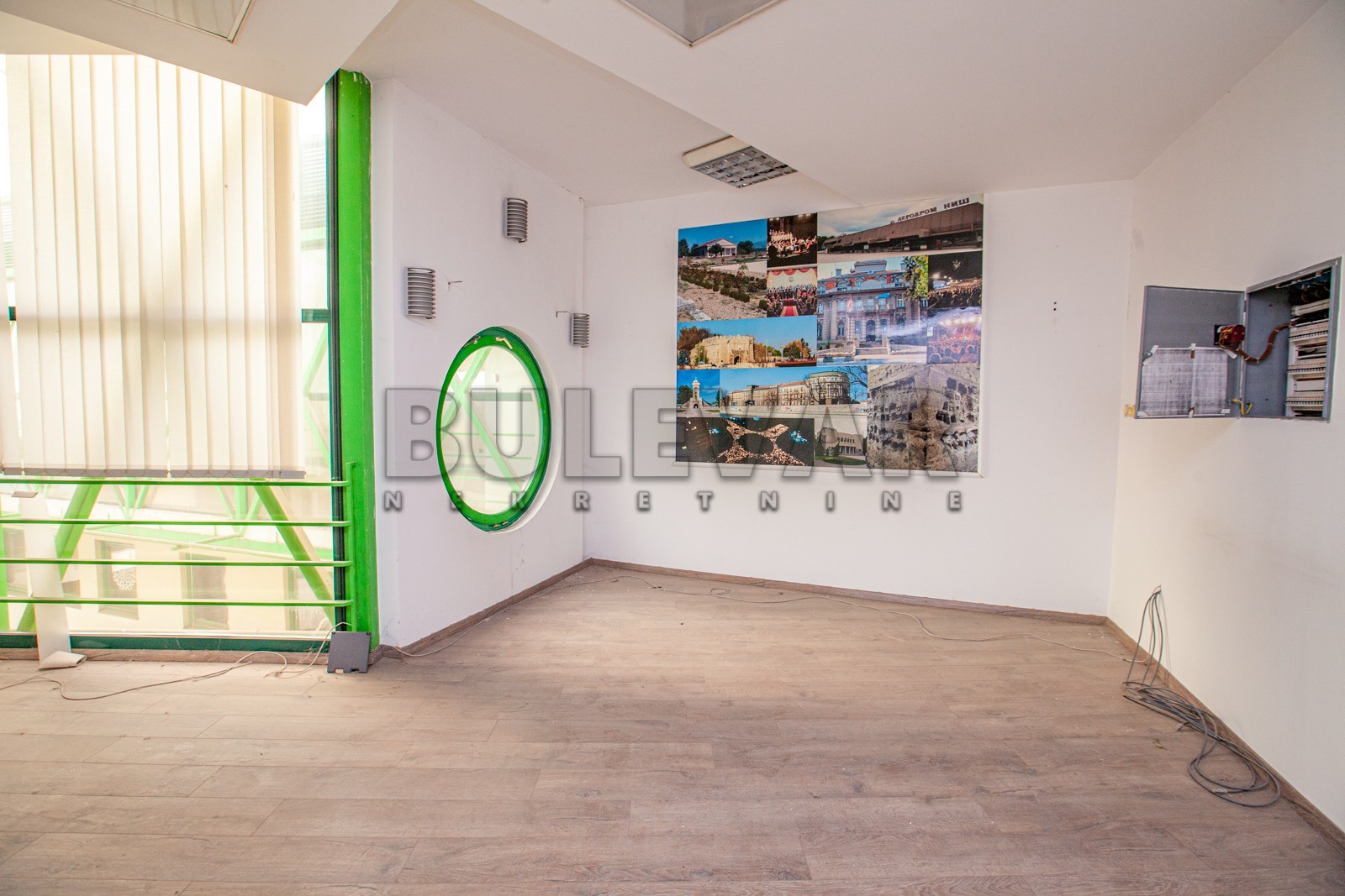 Lokal, 300 m2, Centar, Obrenovićeva ID: i-04429 5