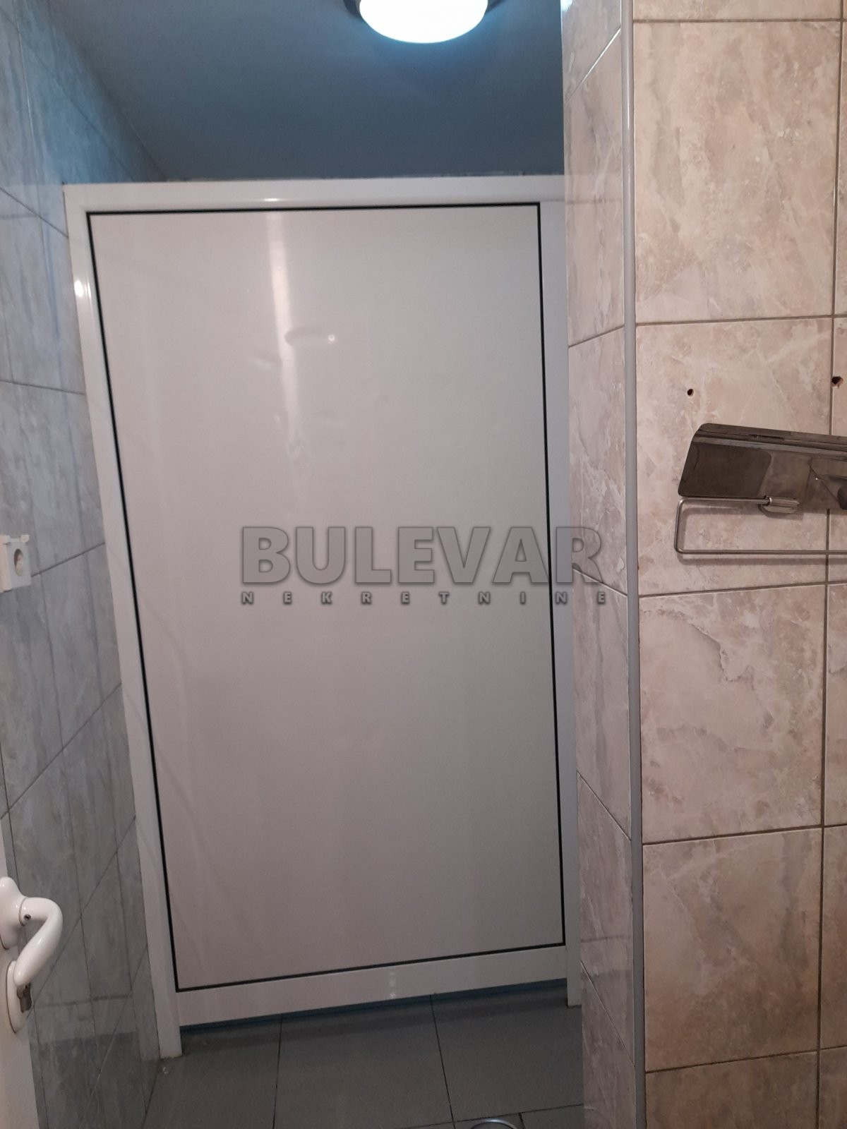Lokal, 300 m2, Kragujevac, Oktobarskih žrtava ID: i-08505 8