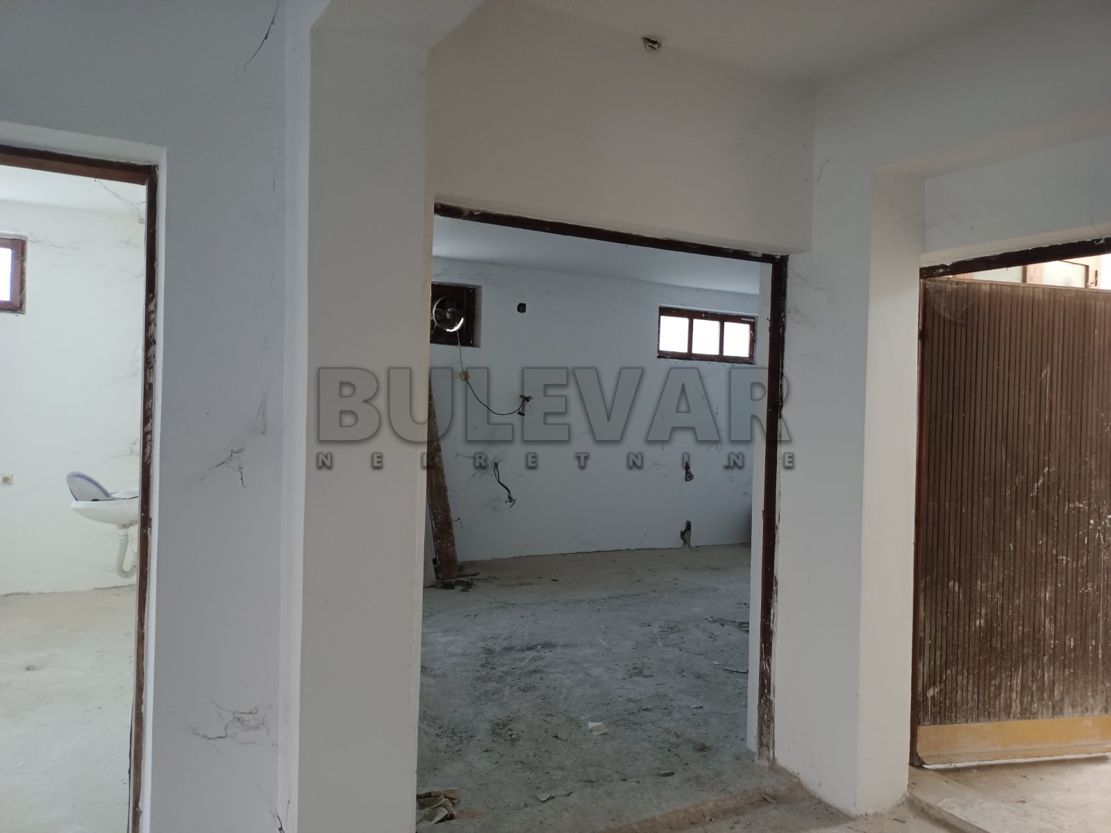 Lokal, 312 m2, Palilula, Novo selo ID: i-07748 6