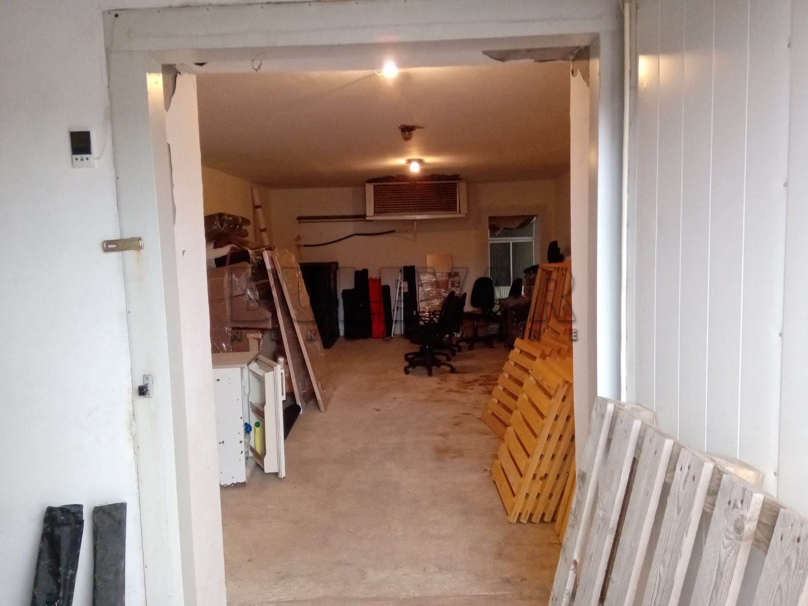 Lokal, 327 m2, Vrtište, Beogradska ID: p-03630 14