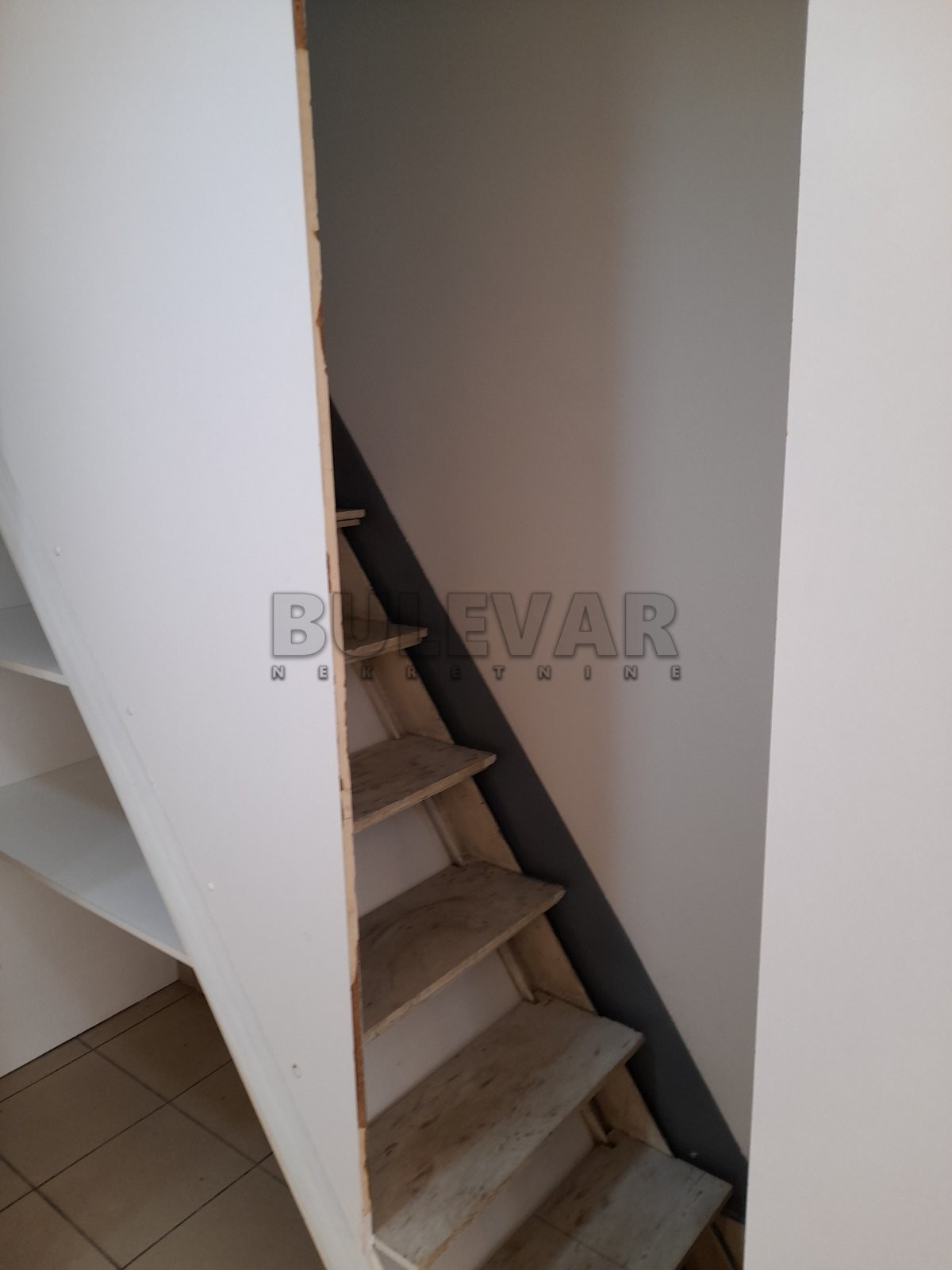 Lokal, 34 m2, Centar, Obrenovićeva ID: p-09500 4