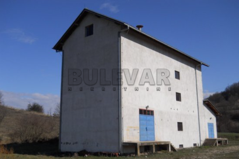 Lokal, 3400 m2, Lozan, Ljubovačka ID: p-03778 2