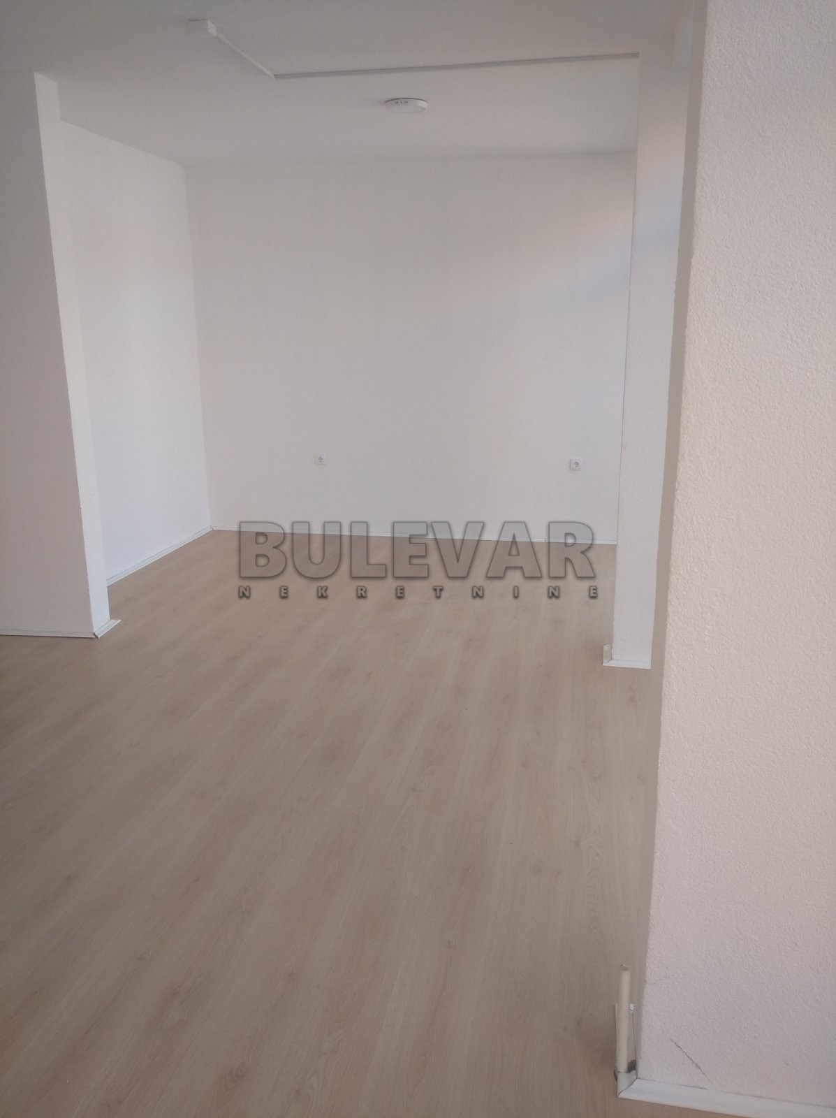 Lokal, 37 m2, Palilula, Dragoljuba Stankovića Turjanca ID: i-09615 4