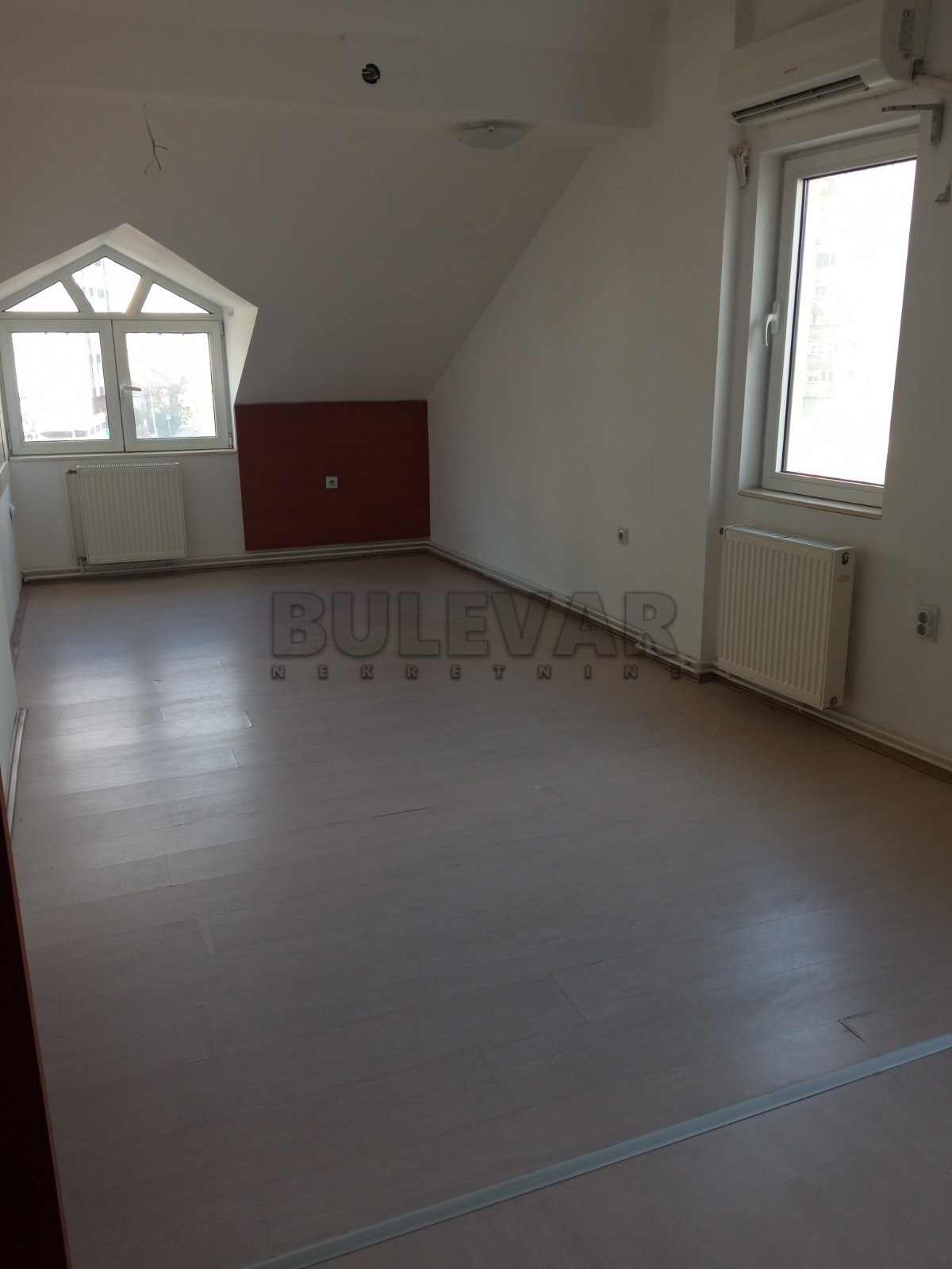 Lokal, 380 m2, Dom zdravlja, Vojvode Tankosića ID: i-07170 1
