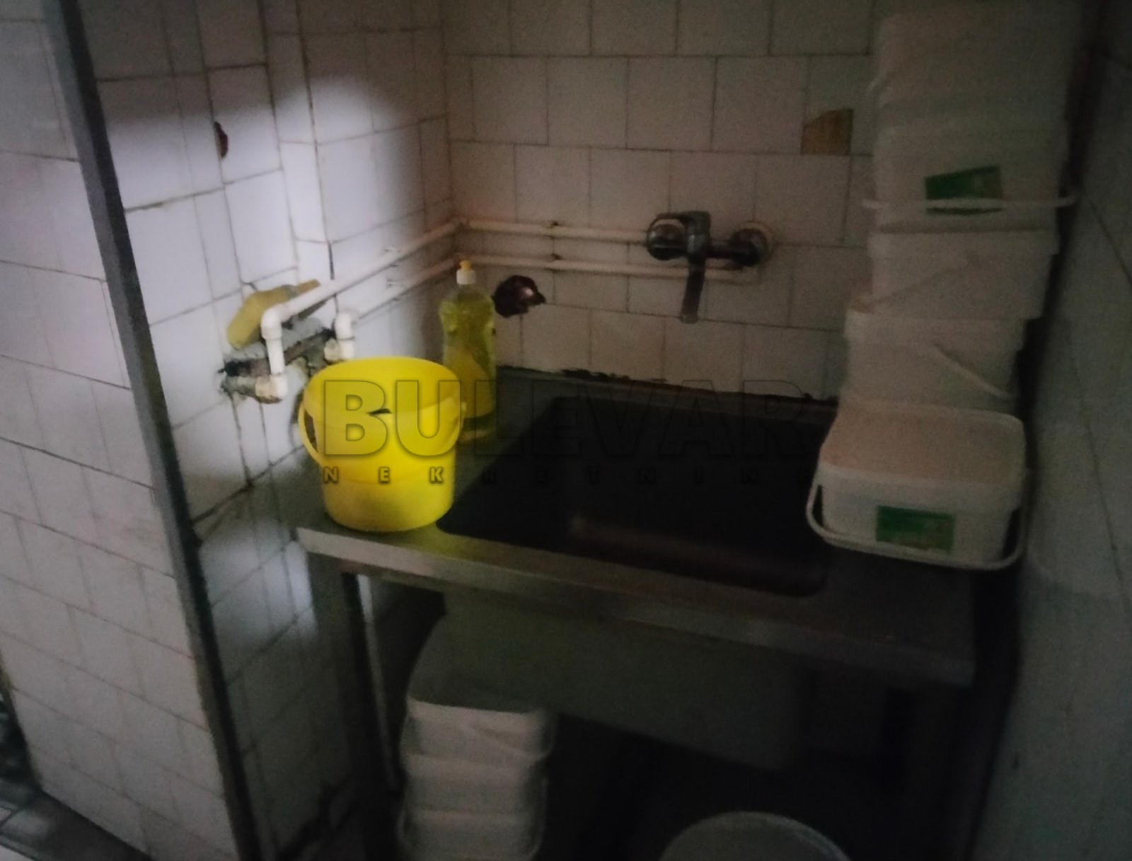 Lokal, 40 m2, Čamurlija, Đuke Dinić ID: i-010462 1