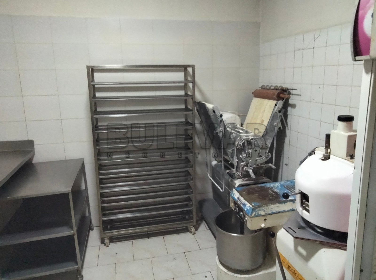 Lokal, 40 m2, Čamurlija, Đuke Dinić ID: i-010462 4