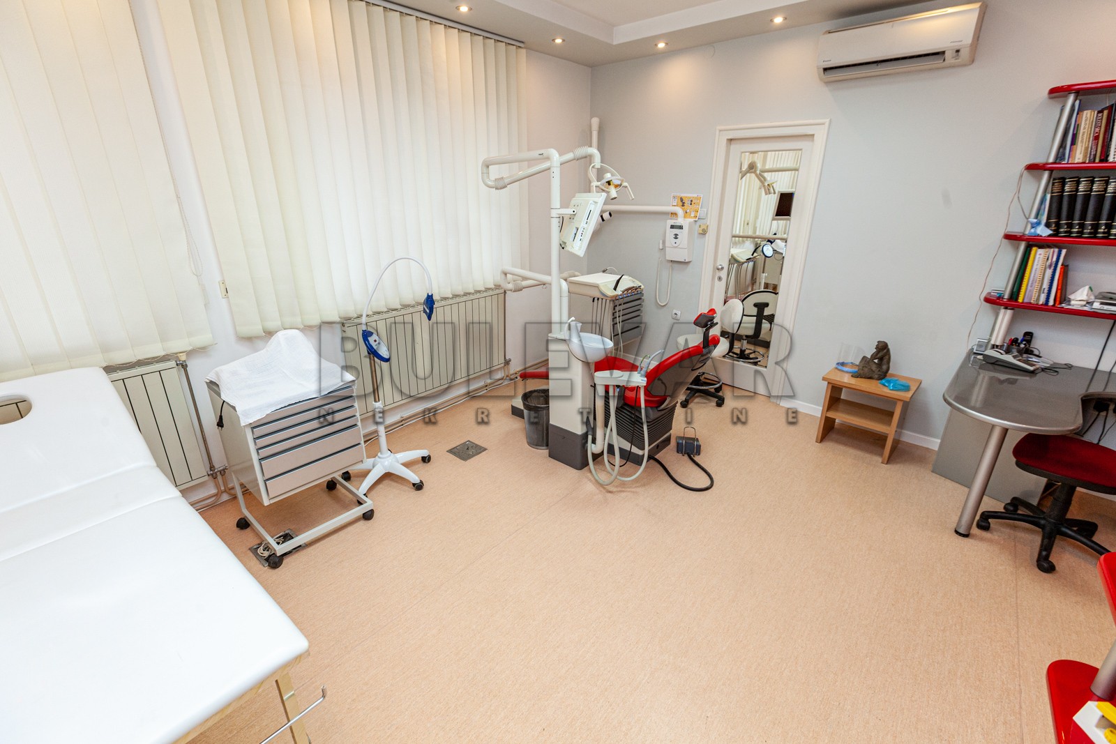 Lokal, 40 m2, Centar, Obrenovićeva ID: i-04678 3