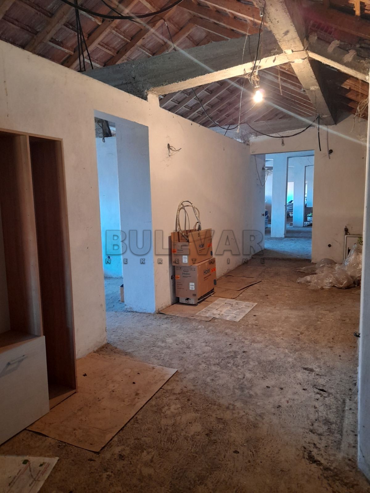 Lokal, 4087 m2, Baljkovac, Brđanska ID: p-06214 2