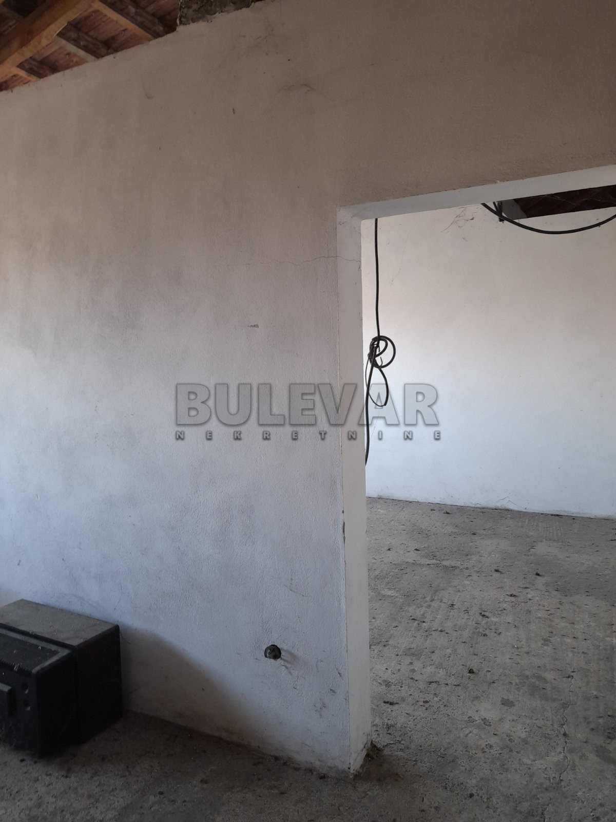 Lokal, 4087 m2, Baljkovac, Brđanska ID: p-06214 4