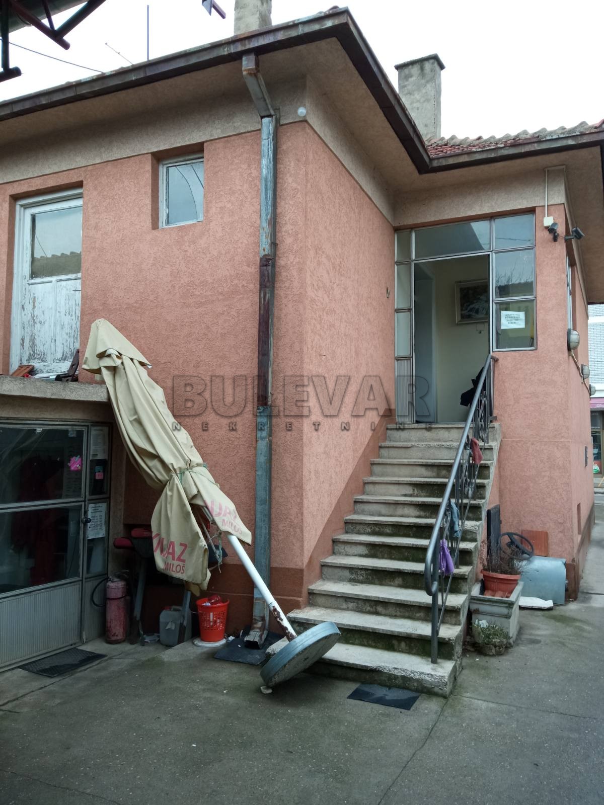 Lokal, 420 m2, Bulevar Nemanjića, Uroša Predića ID: i-04880 2