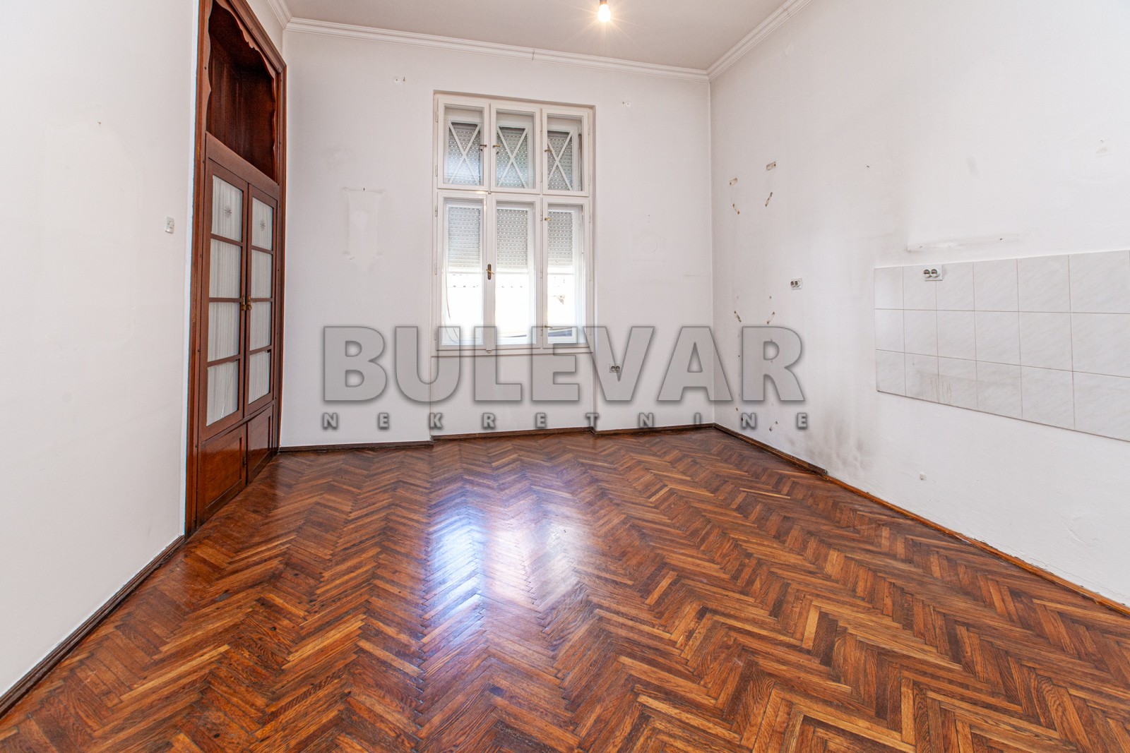 Lokal, 500 m2, Medijana, Svetozara Markovića ID: i-03643 9