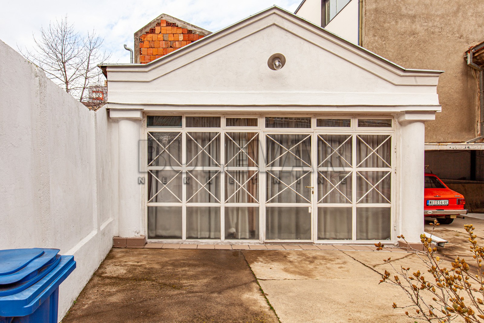 Lokal, 500 m2, Medijana, Svetozara Markovića ID: i-03643 14