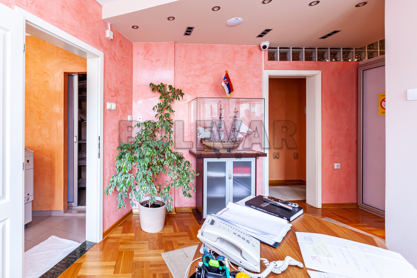 Lokal, 56 m2, Crveni Pevac, Zelengorska ID: p-08985 7