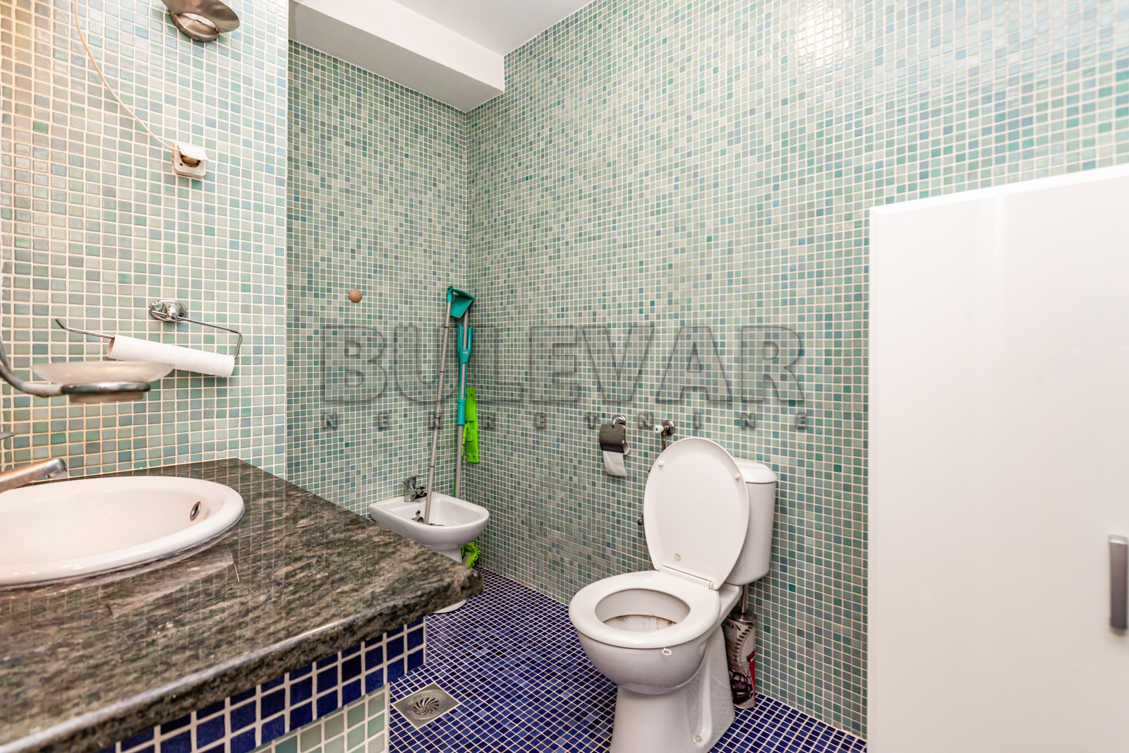 Lokal, 56 m2, Crveni Pevac, Zelengorska ID: p-08985 19