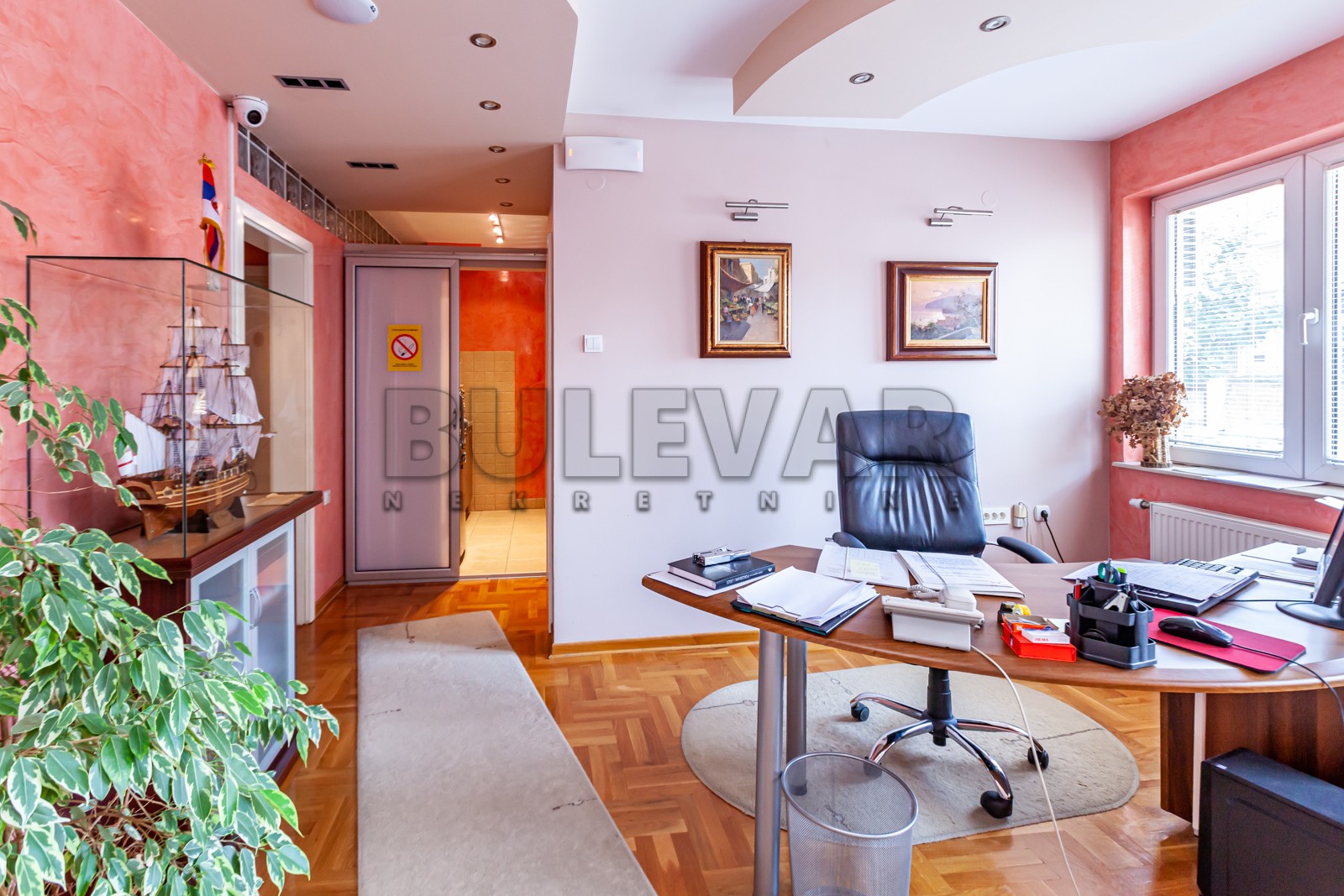 Lokal, 56 m2, Crveni Pevac, Zelengorska ID: p-08985 5