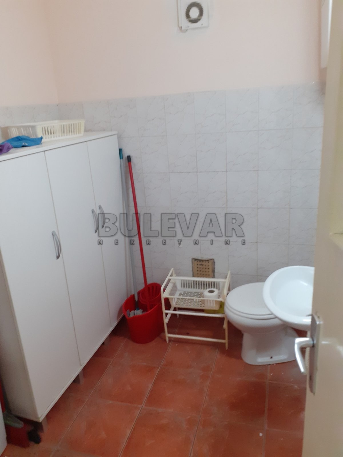 Lokal, 57 m2, Centar, Prijezdina ID: i-07278 10