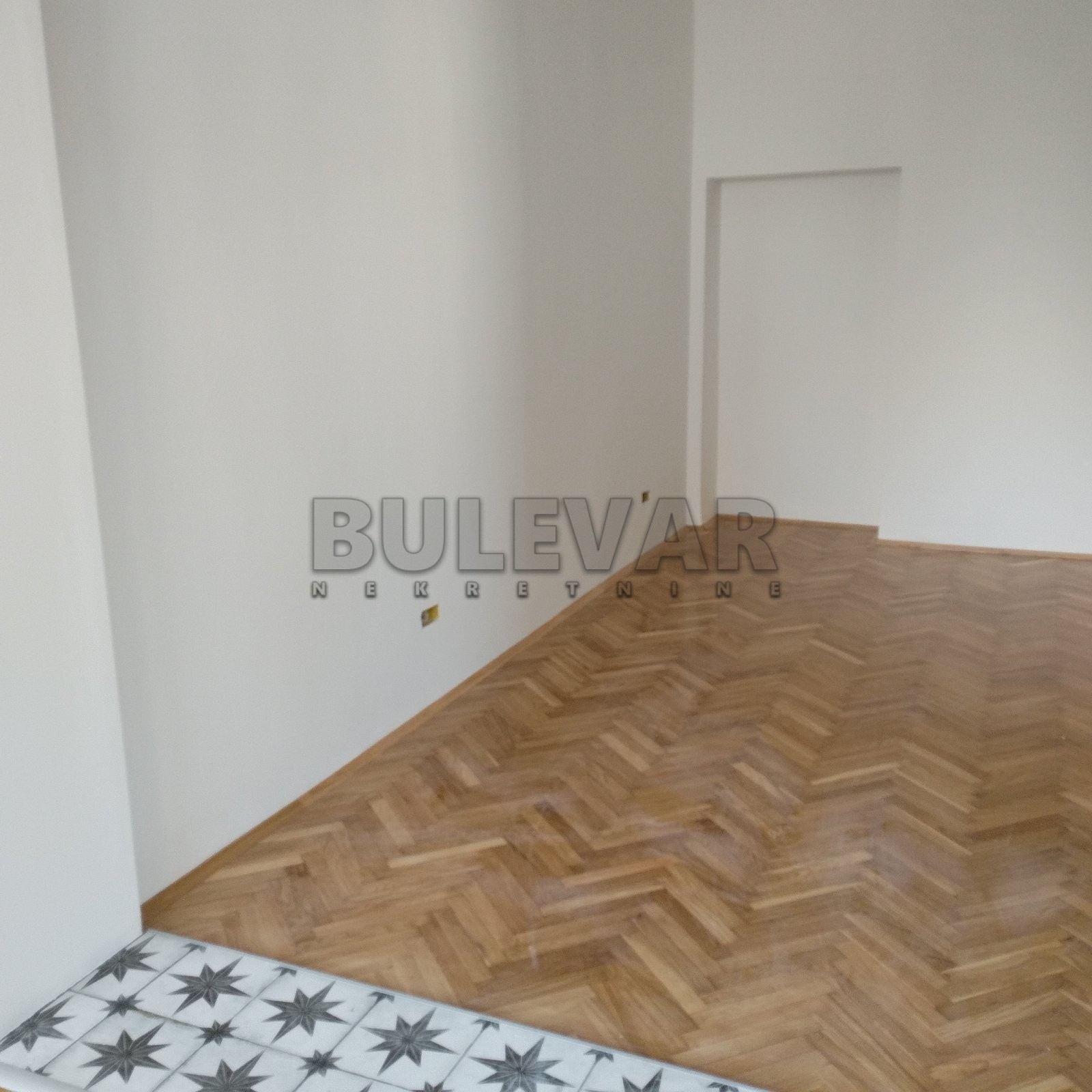 Lokal, 58 m2, Centar, Prvomajska ID: i-08080 4