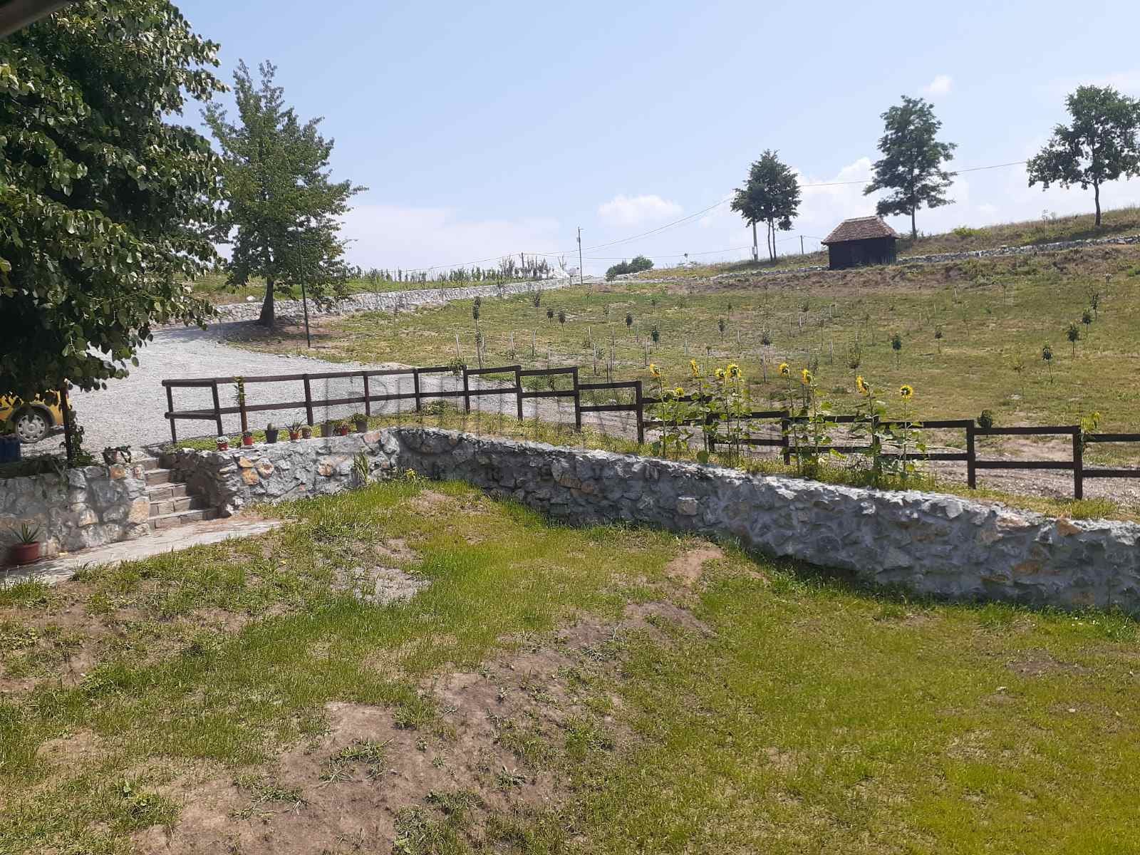 Lokal, 6000 m2, Kragujevac, Gornje Jarušice ID: p-06241 29