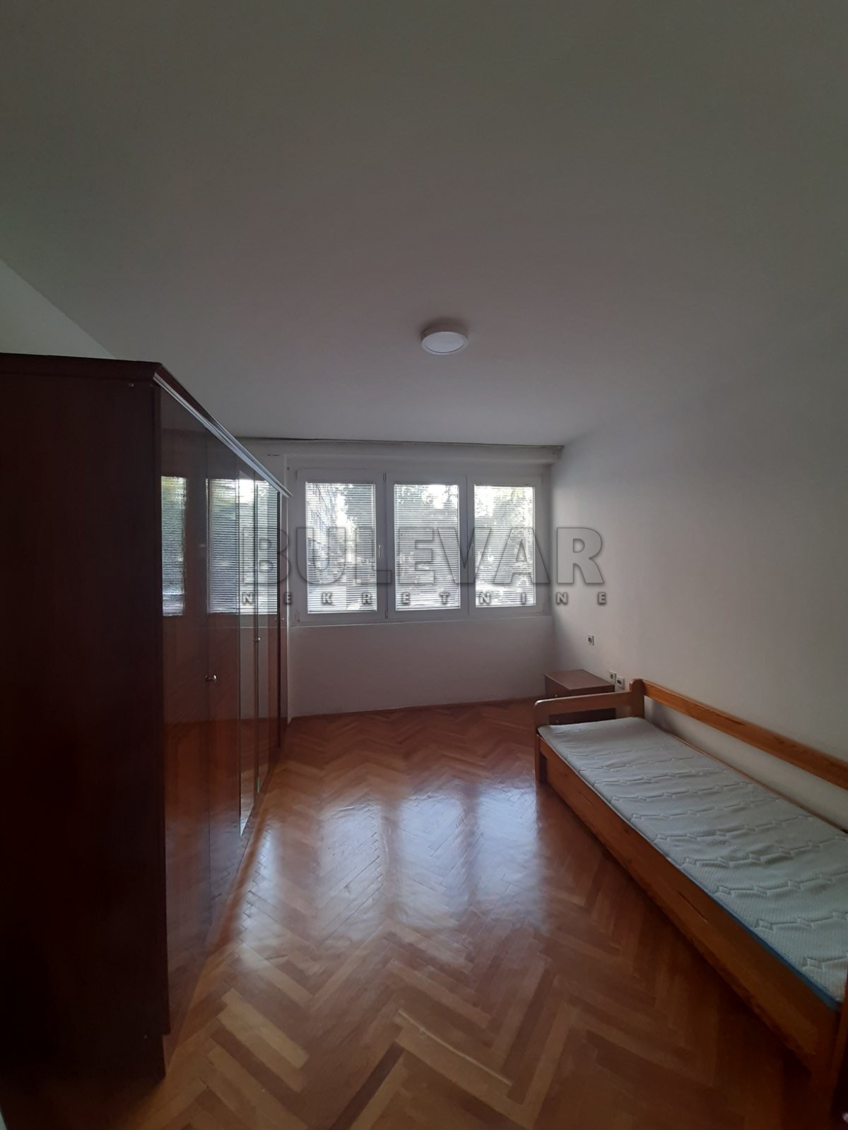 Lokal, 73 m2, Obilićev Venac, Momčila Popovića ID: i-04066 7