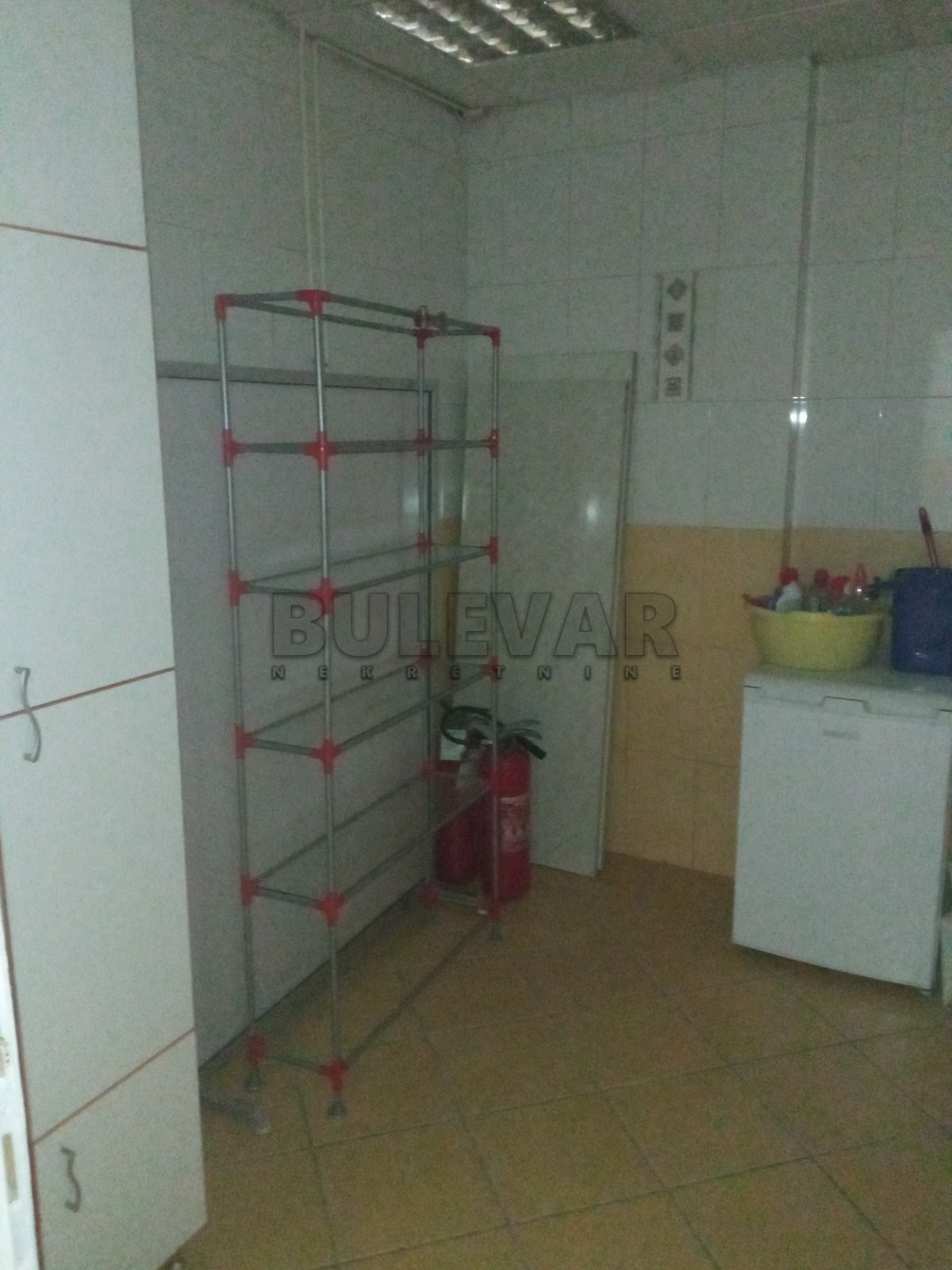 Lokal, 74 m2, Centar, Učitelj Tasina ID: i-07071 7
