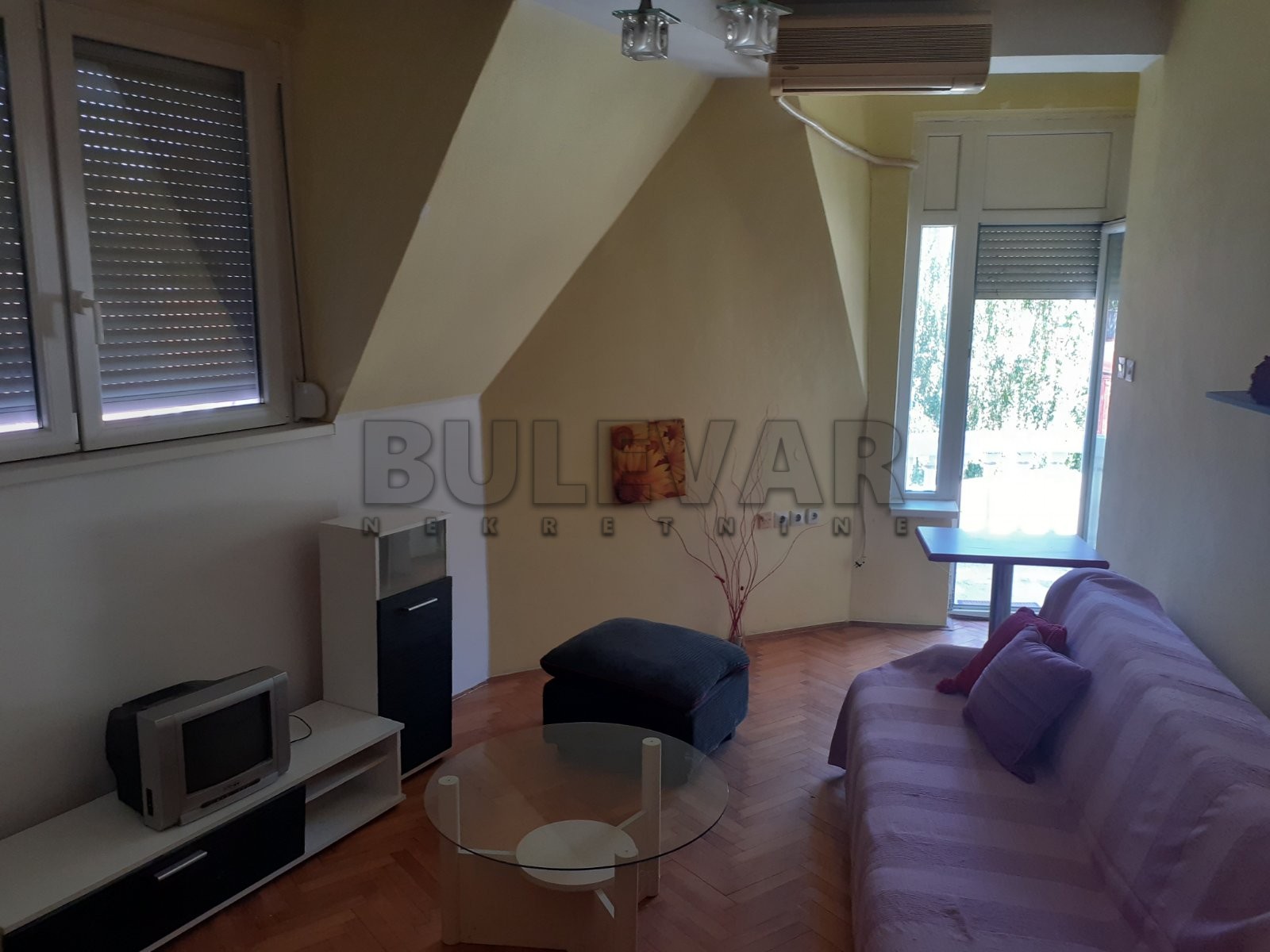 Lokal, 84 m2, Pantelej, Kosovke Devojke ID: i-06194 4