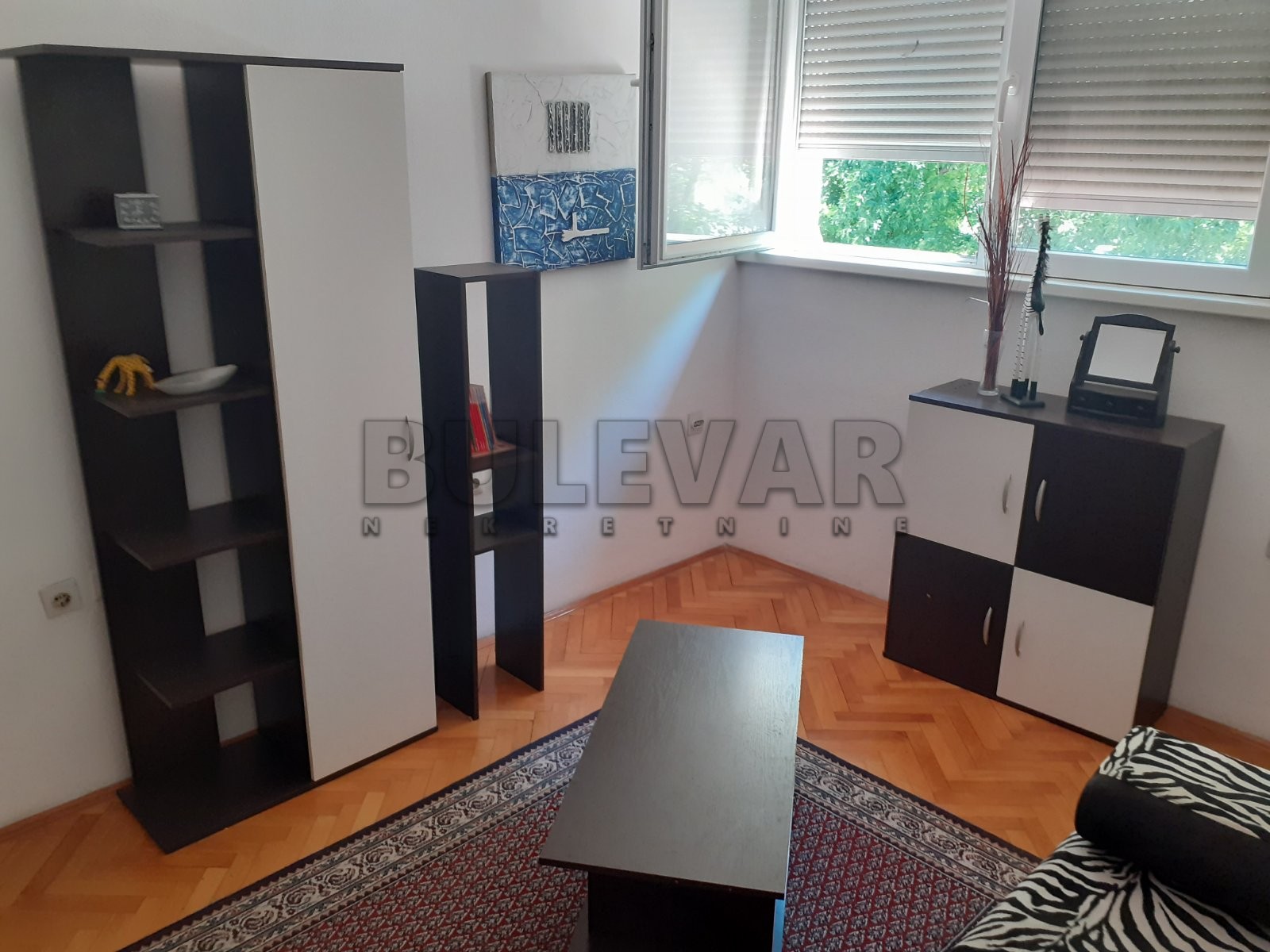 Lokal, 84 m2, Pantelej, Kosovke Devojke ID: i-06194 5