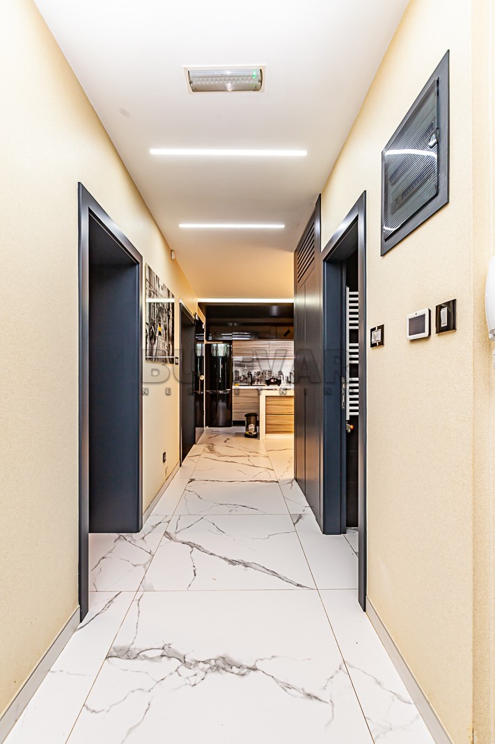 Lokal, 85 m2, Centar, Obrenovićeva ID: i-010389 14