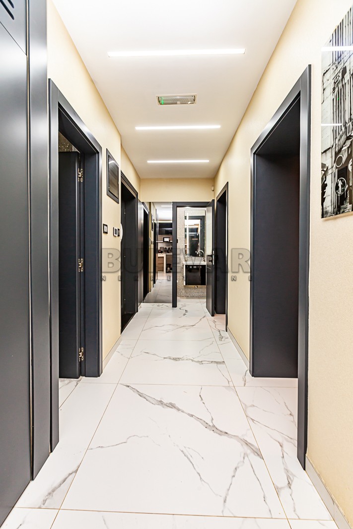 Lokal, 85 m2, Centar, Obrenovićeva ID: i-010389 15