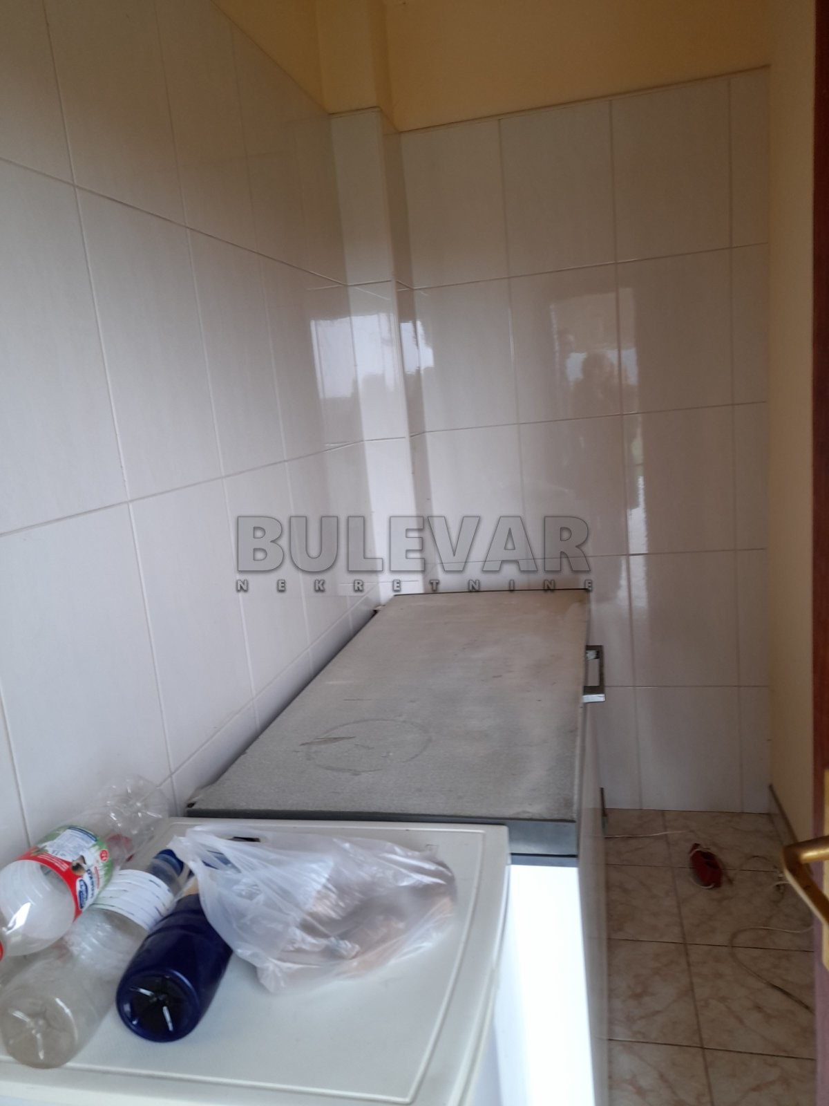 Lokal, 960 m2, Đuriselo, Milovana Pantovića ID: p-08237 5