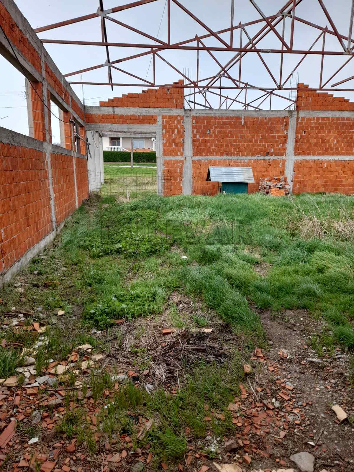 Lokal, 960 m2, Đuriselo, Milovana Pantovića ID: p-08237 2