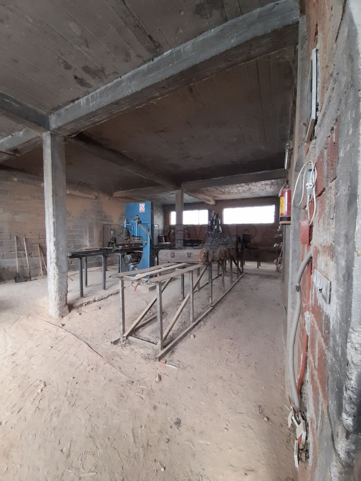 Lokal, 960 m2, Đuriselo, Milovana Pantovića ID: p-08237 3