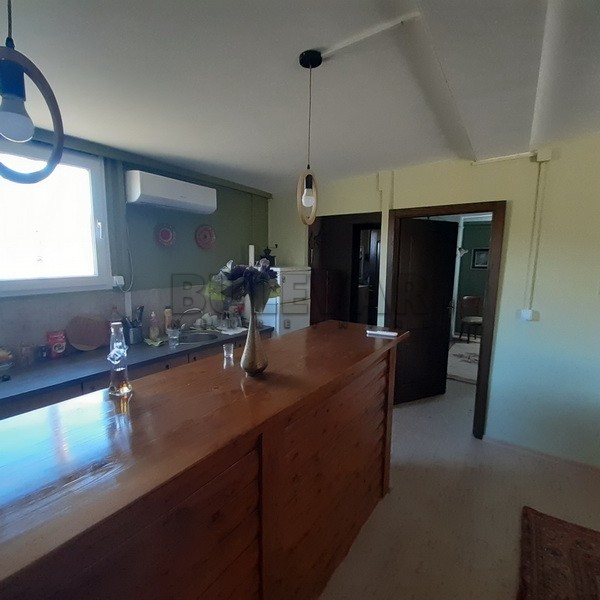 Plac, Crvena Reka ID: p-09849 17