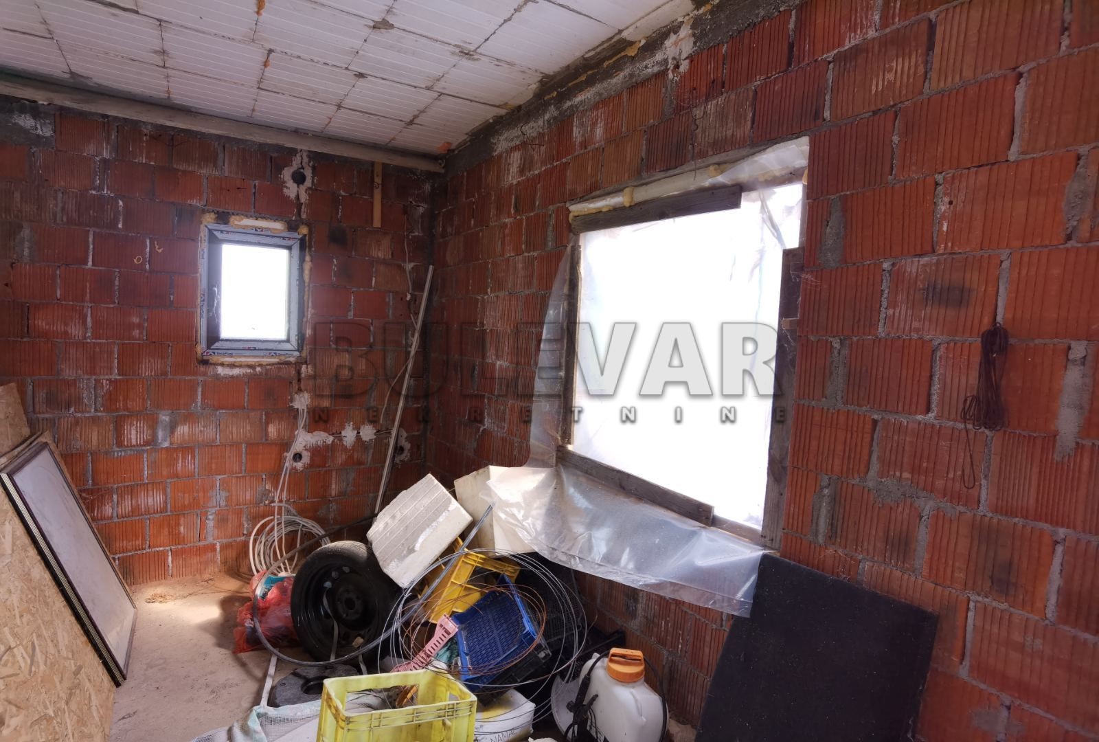 Plac, Desimirovac, Desimirovac ID: p-06915 6